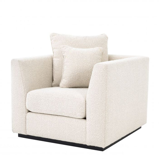 Sillón Eichholtz Taylor, color crema bouclé