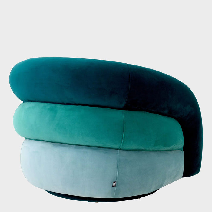 Sillón giratorio Eichholtz Novelle en terciopelo verde mar Savona, terciopelo turquesa Savona, tela de terciopelo azul Savona